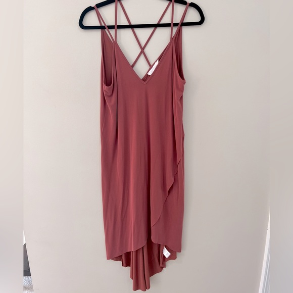 Lush Hi-Lo Dress - Picture 1 of 3